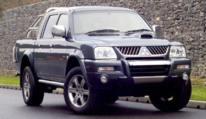 Mitsubishi L200 Pickup Deri Deme